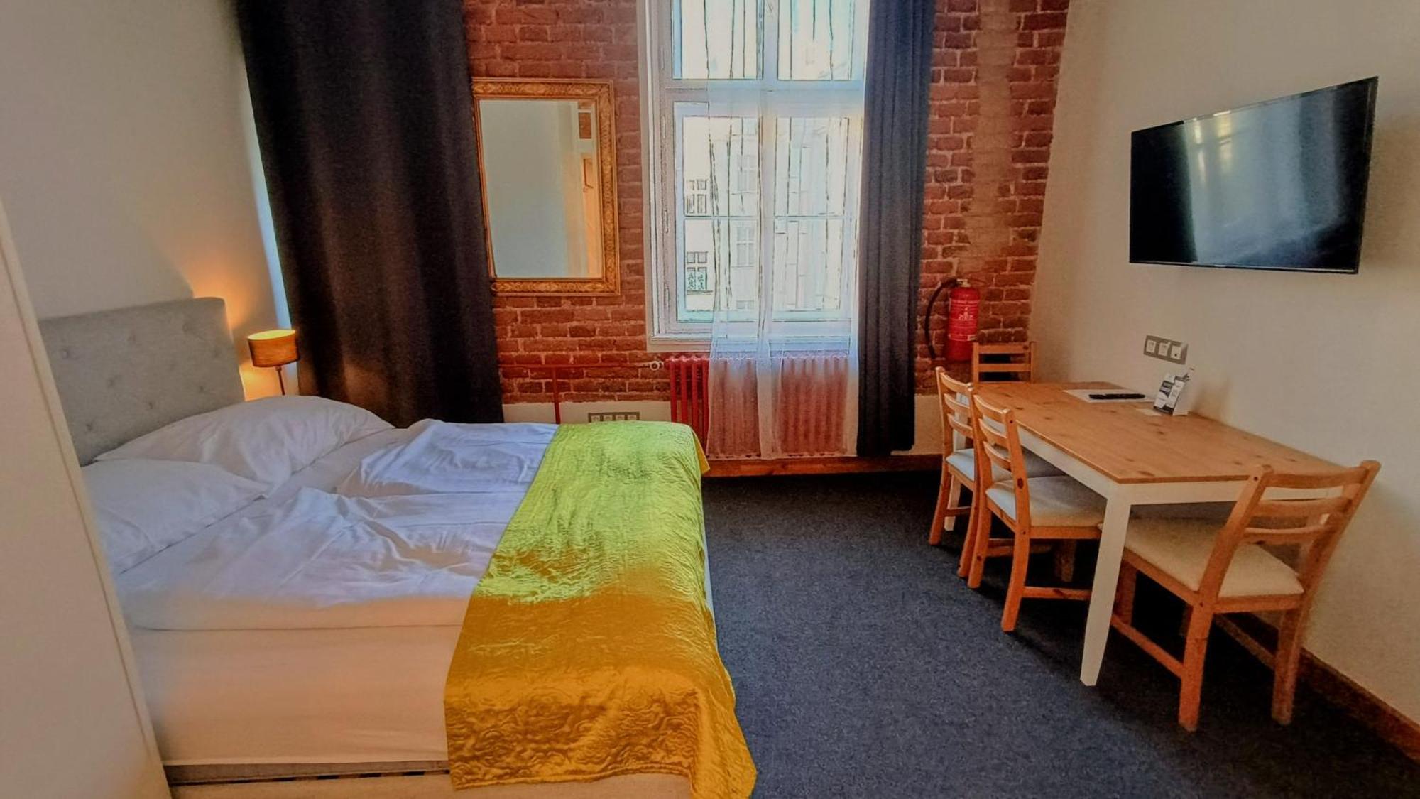 S42 Hotel براغ الغرفة الصورة
